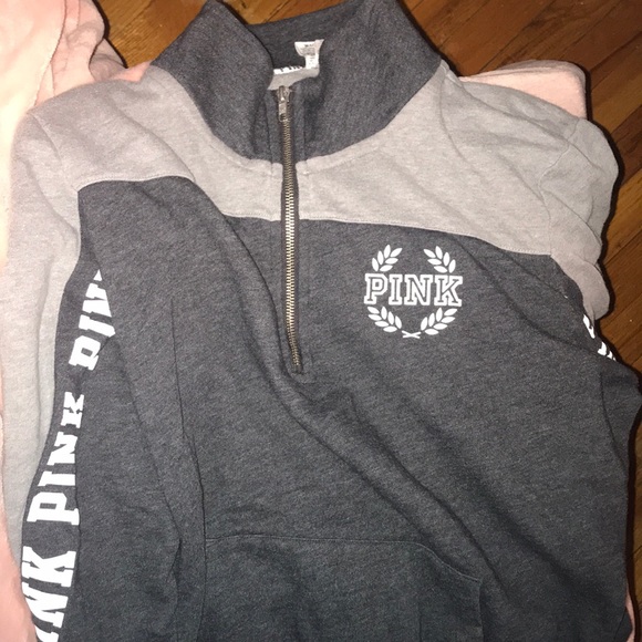 Love Pink Sweatshirt - Picture 1 of 2